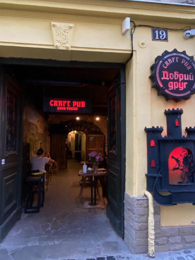 Квартира У Львові На Вулиці Лесі Українки 19 Ngoại thất bức ảnh